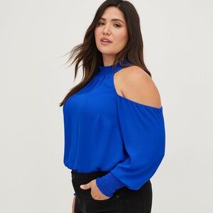 Torrid Georgette Smocked Neck Cold Shoulder Blouse Size 4X